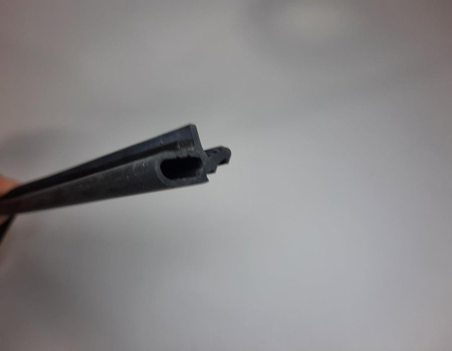 Нижній ущільнювач (L = 40 см) для посудомийної машини Beko DIS, DFS, DSFS 1882470200 — фото 5