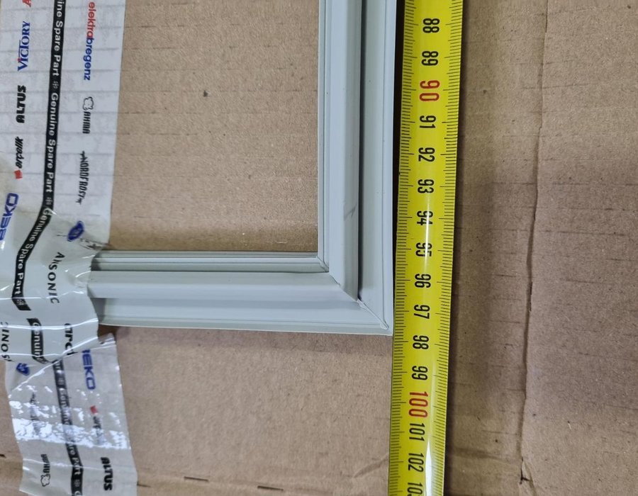 Ущільнювальна гума (гума) холодильника Beko 4633085700 (4669522900) — фото 2