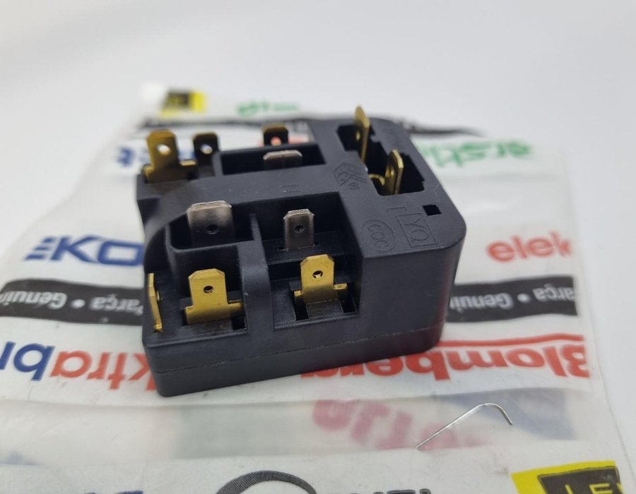 Пускове реле 4930970700 холодильника Beko (PZ90H1C) 6SP9187