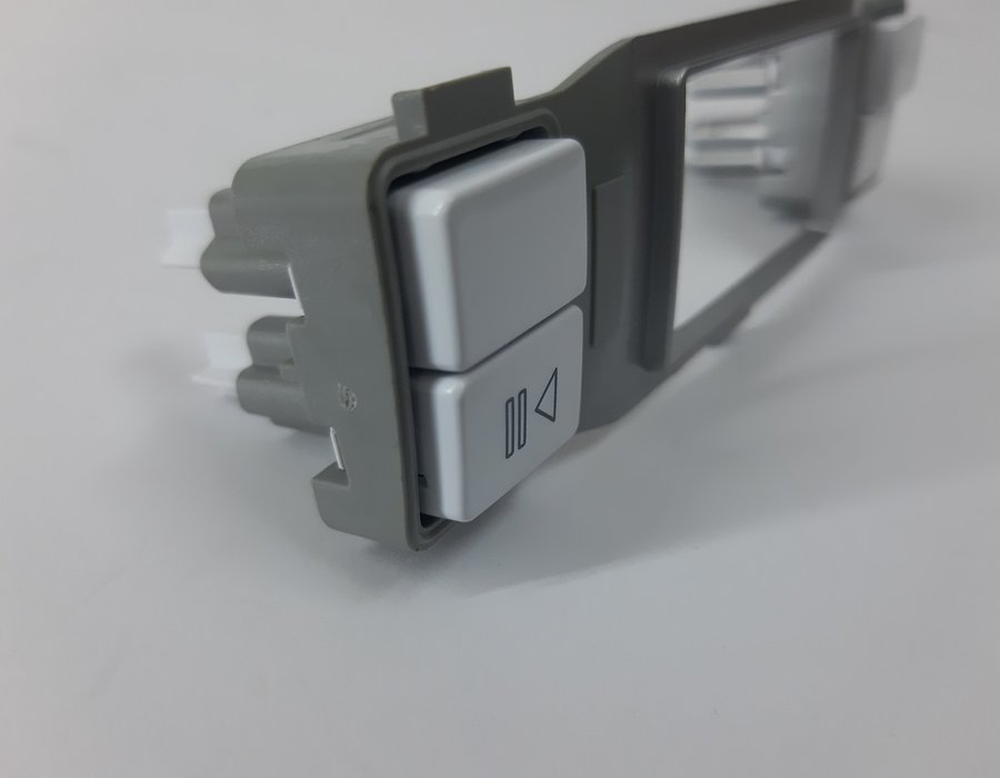Панель дисплея з кнопками посудомийної машини Beko DSFS6530, DSFS 6831 1766781200 — фото 4