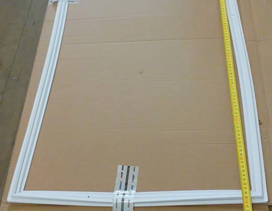 Ущільнювальна гума на морозильну камеру Beko FSA 25300, FS 225300 4546850400 (4668510400) — фото 8