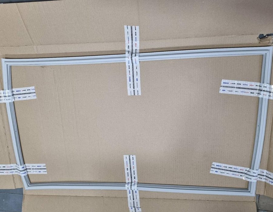 Ущільнювальна гума для холодильника Beko 4669521900 (4633083700) — фото 6